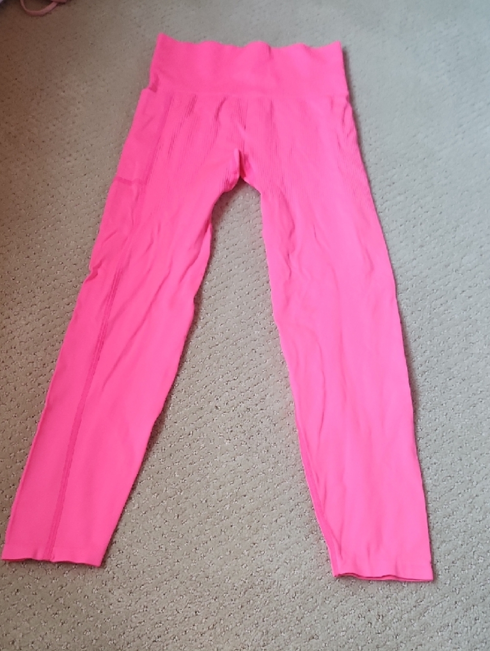 PINK Victoria's Secret Neon Hot Pink Leggings - Picture 14 of 15